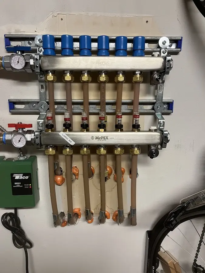 Plumber performing Leak Detection at a residential property in Hemet